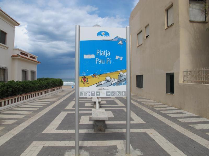 Apartamento Coqueto Y Bien Situado Appartamento Oliva Esterno foto